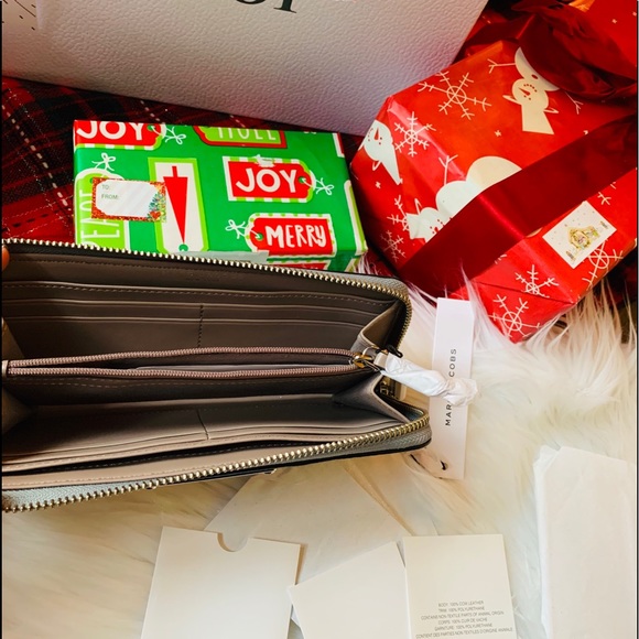 Marc Jacobs wallet - Picture 4 of 8